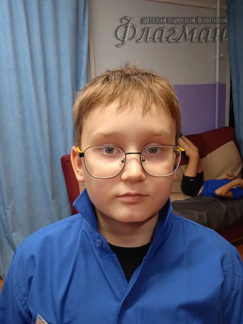 5bd9b28e.ID Photo.124458